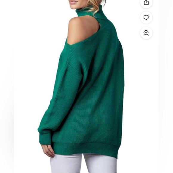 En Merci Cold Shoulder Turtleneck Sweater Green - Picture 9 of 10